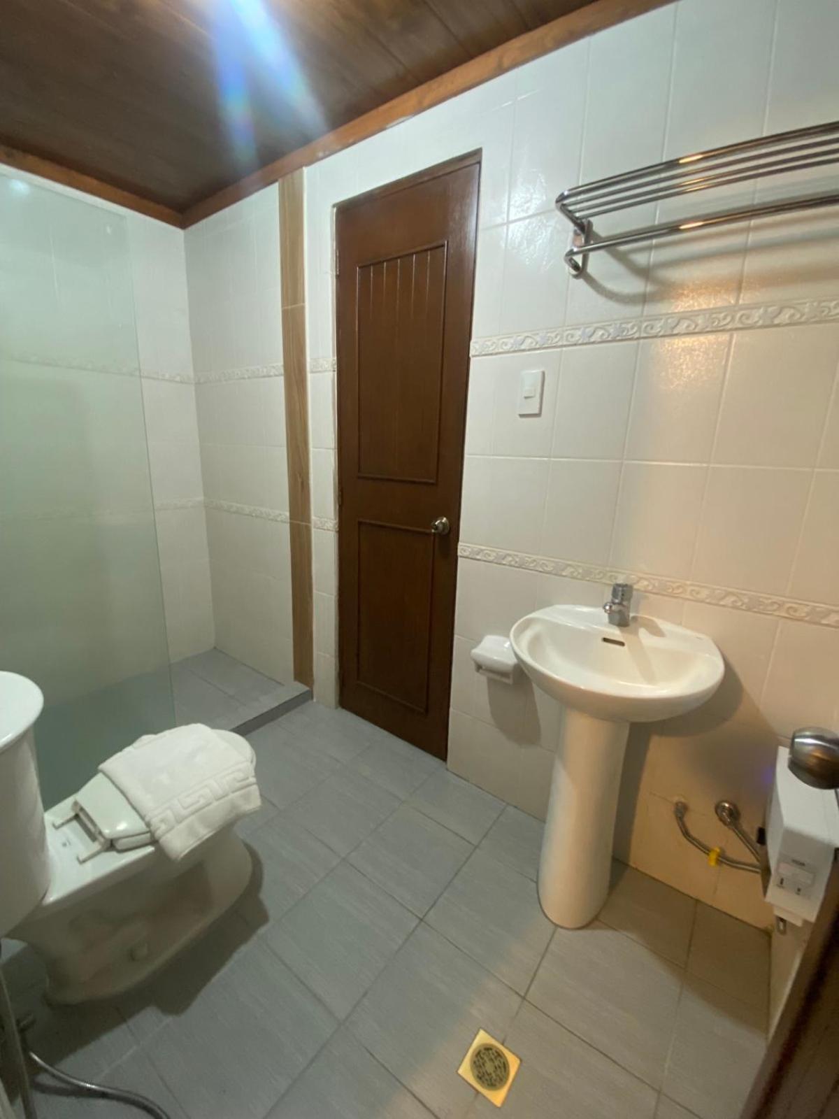 Club Balai Isabel Villa Estalilla Talisay  Exteriér fotografie